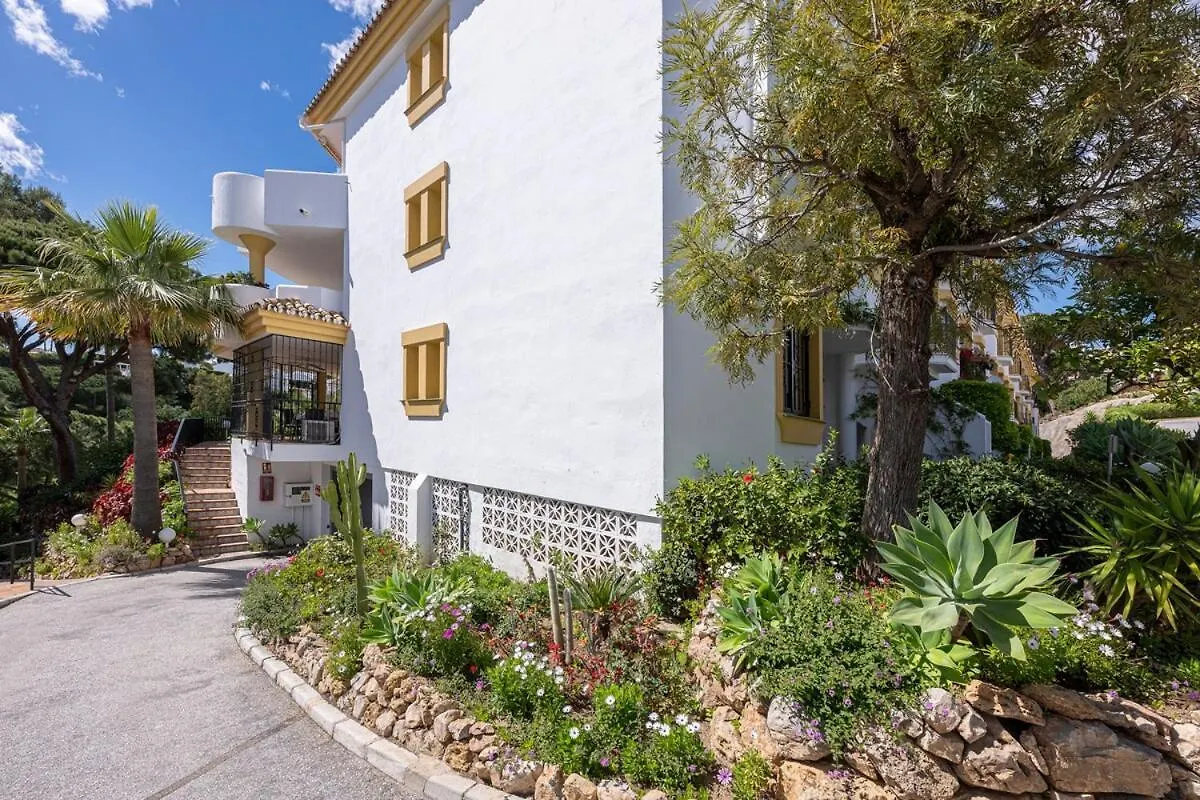 Apartmán Charming Andalusian Style Flat Pool, Golf And Parking Sitio de Calahonda